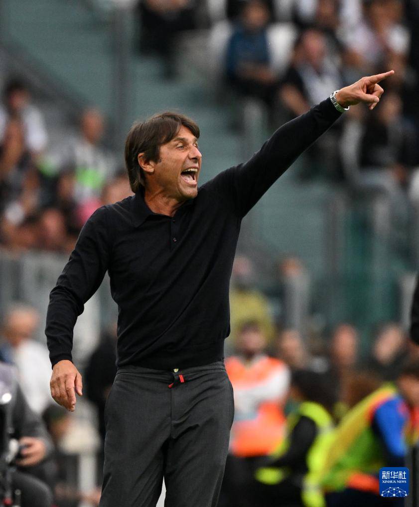 尤文图斯主场战平那不勒斯暂时落后意甲榜首(2021尤文图斯vs那不勒斯)