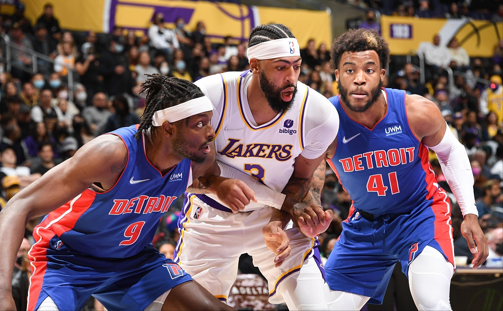 上海申鑫客场取得横扫胜利，积分状态回暖(上海申鑫最近动向)