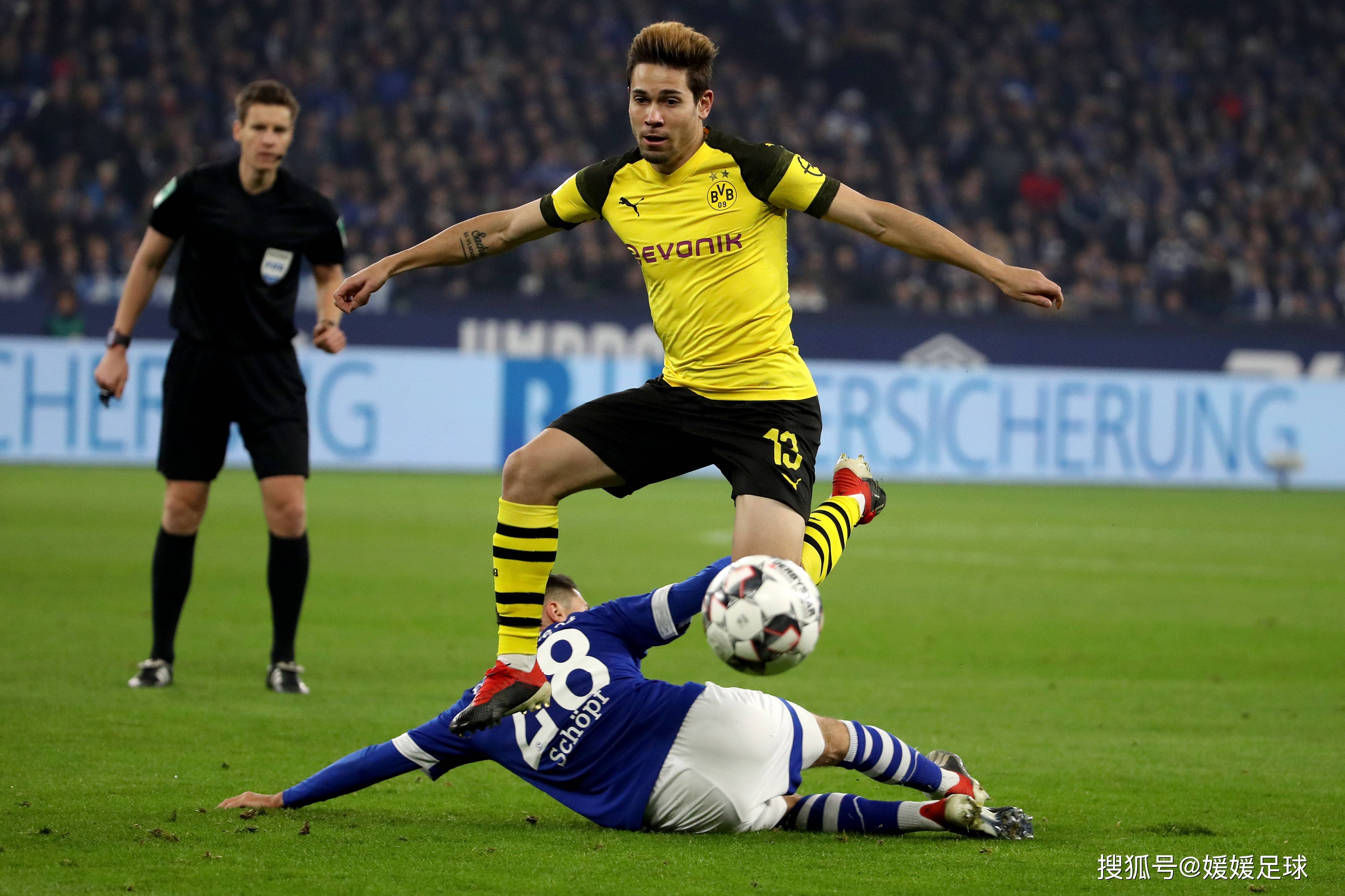 德国豪门相遇！拜仁慕尼黑对阵多特蒙德的简单介绍